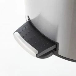 Style Selections Trash Cans 30-Liter Stainless Steel Steel Commercial Trash Can with Lid -Swiffer Online Trade 15589120