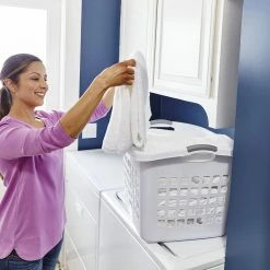 Clorox Germicidal Bleach, Regular- 81-oz Bottle 24 Clorox Germicidal Bleach, Regular- 81-oz Bottle -Swiffer Online Trade 17873175 scaled