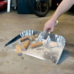 Quickie - Professional Dustpans Metal Handheld Dustpan -Swiffer Online Trade 42133604 scaled