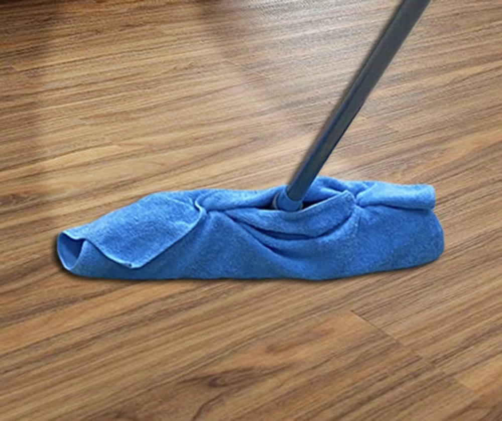 MOXIE Brooms 13-in Plastic 2-in-1 Squeegee Push Broom 6 MOXIE Brooms 13-in Plastic 2-in-1 Squeegee Push Broom - Image 4