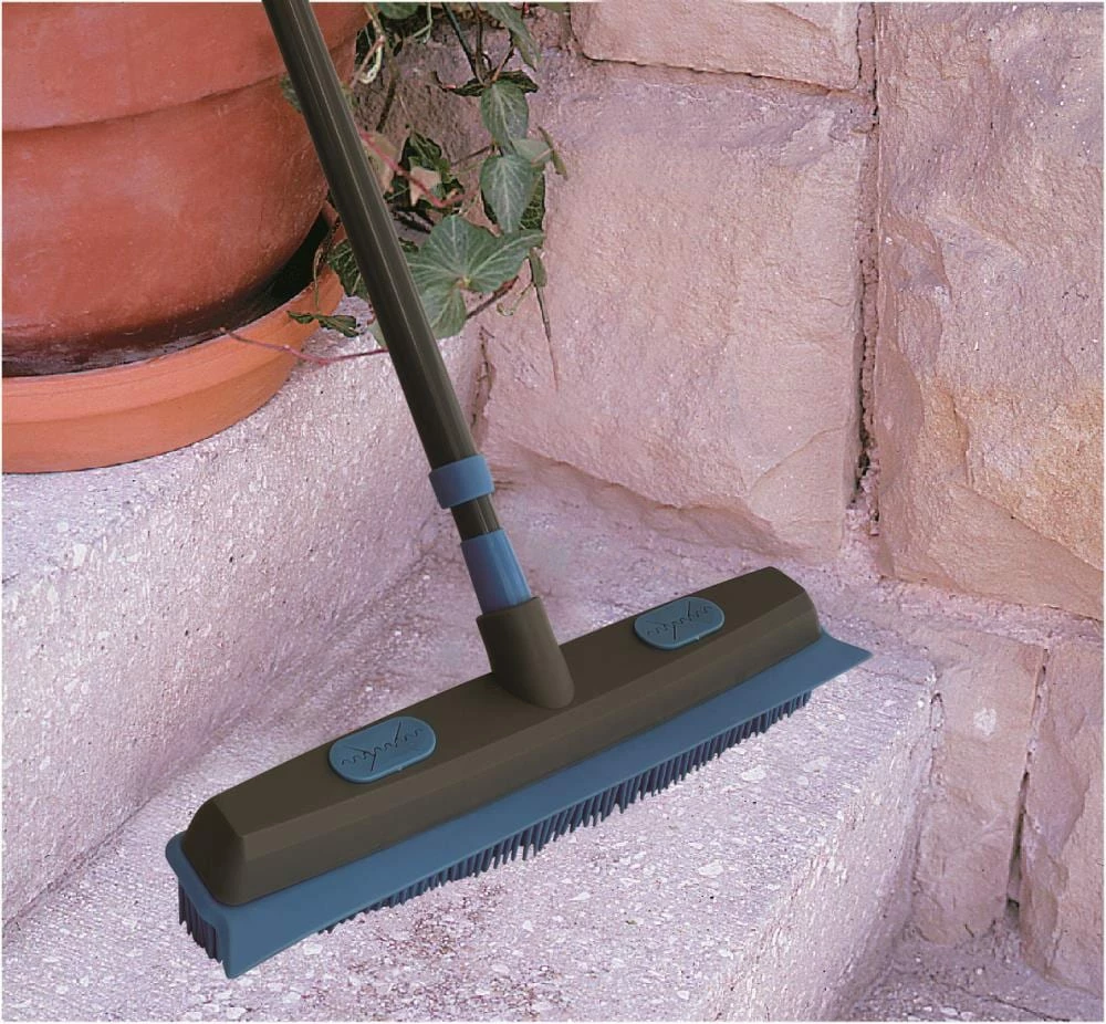 MOXIE Brooms 13-in Plastic 2-in-1 Squeegee Push Broom 8 MOXIE Brooms 13-in Plastic 2-in-1 Squeegee Push Broom - Image 6