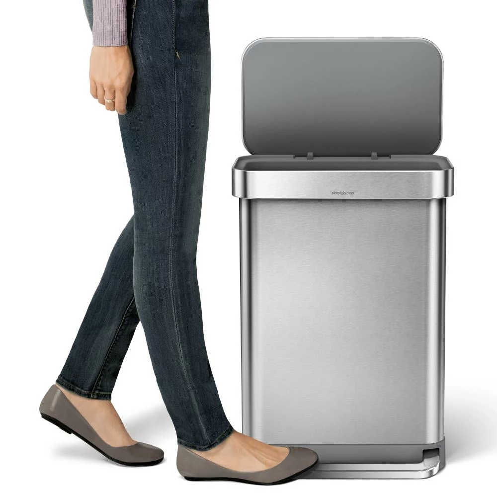 simplehuman Trash Cans simplehuman 55 Liter Rectangular Hands-Free Kitchen Step Trash Can with Soft-Close Lid, Brushed Stainless Steel 6 simplehuman Trash Cans simplehuman 55 Liter Rectangular Hands-Free Kitchen Step Trash Can with Soft-Close Lid, Brushed Stainless Steel - Image 4