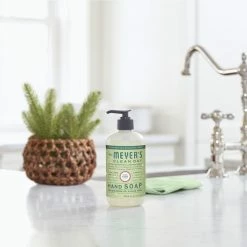 MRS MEYERS CLEAN DAY 12.5-fl oz Hand Soap 10 MRS MEYERS CLEAN DAY 12.5-fl oz Hand Soap -Swiffer Online Trade 44364108